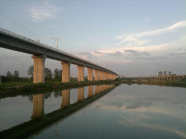 成渝鐵路采用松夏<a href='http://m.hzfyx.com/' target='_blank'><u>空氣彈簧</u></a>
